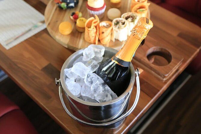 London Afternoon Tea Bus with Panoramic Tour - Who Is This Tour Best For?