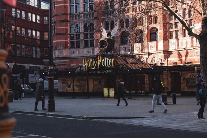 London: Harry Potter Movie Locations Magical Guided Tour - The Guide and Experience