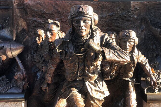 London in WW2 Walking Tour with Churchill War Rooms Visit - Exploring Parliament Square and Westminster Abbey