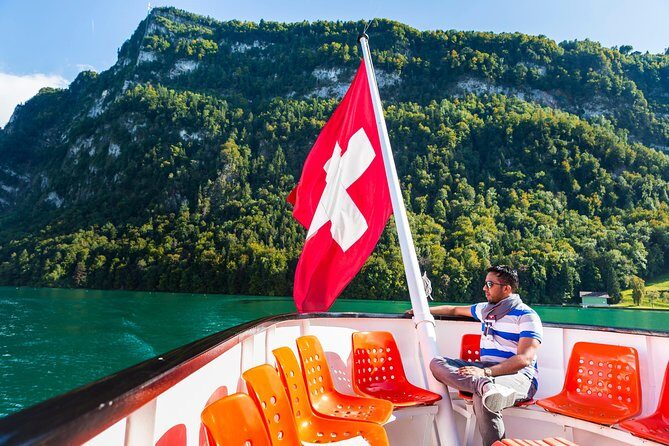 Lucerne Walking & Boat Tour: The Best Swiss Experience - Historic Walls and Towers — Walking Through the Past