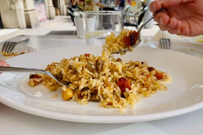 Lunchtime Tapas Tour in the Eixample with The Barcelona Taste - Practical Details