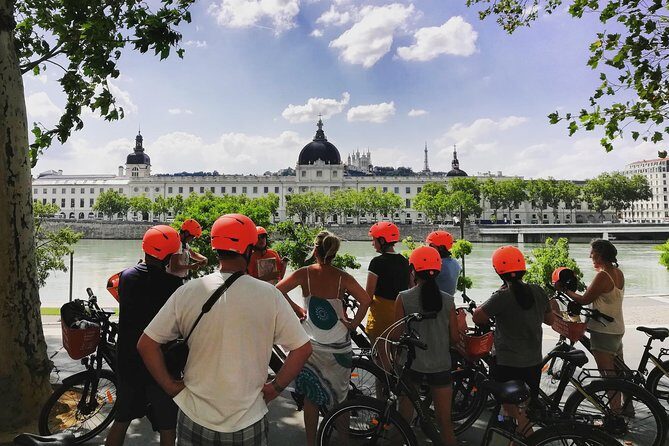 Lyon Electric Bike Tour including Food Tasting with a Local Guide - What to Expect During the Tour