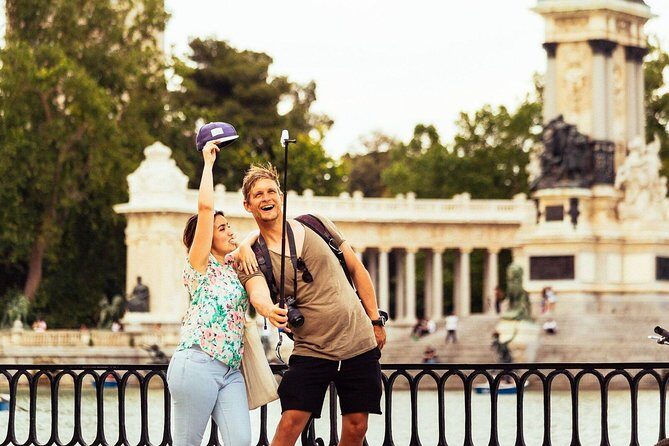 Madrid Highlights and Hidden Gems Private Tour with a Guide - The Itinerary in Detail