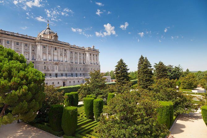 Madrid Royal Palace Private Tour with Skip-the-line Ticket - Real Experiences from Travelers