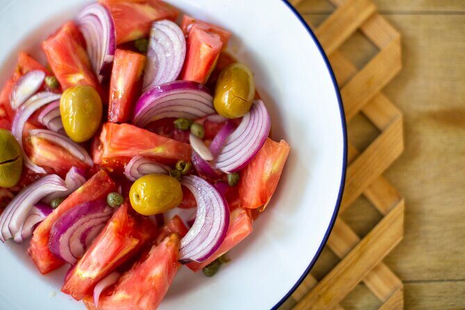 Make Valencian 'Pizza' in Ruzafa - What’s Included and What to Expect