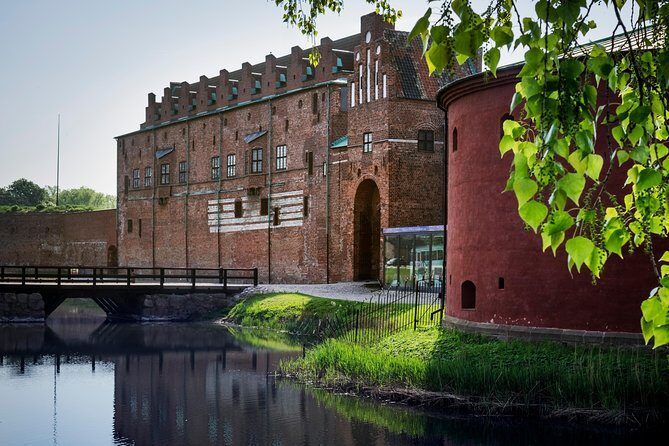 Malmö & Lund Tour, Crossing the Øresund Bridge to Sweden - What You’ll Experience Step-by-Step