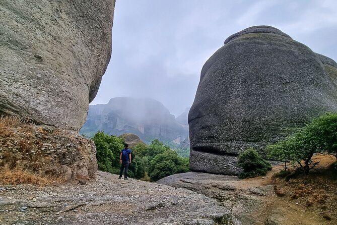 Meteora Small Group Hiking tour with Transfer and Monastery Visit - In-Depth Itinerary Breakdown