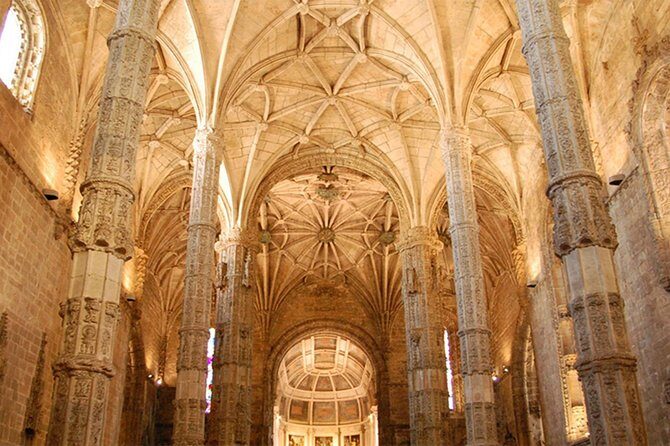 Mini Tour LISBOA (half day) - What’s Included and What’s Not