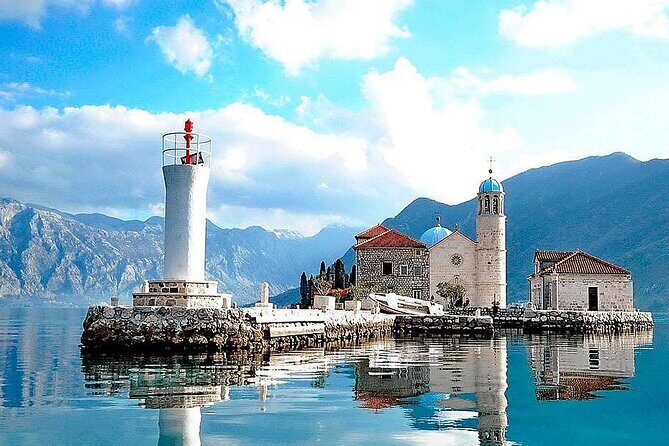 Montenegro & Bosnia in 1day: 2 Countries Day Tour from Dubrovnik - What the Reviews Say