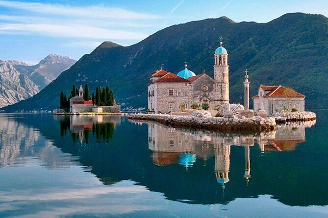 Montenegro including boat Cruise in Kotor bay - The Experience on the Ground