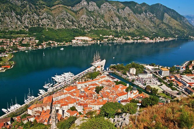Montenegro Kotor Bay with Boat Ride to The Lady of the Rock - The First Stop: Perast and Its Charm