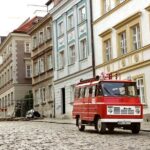 Must-do sites in Warsaw: retro car private tour with hotel pickup - A detailed look at the itinerary