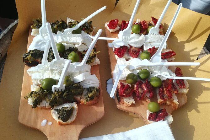 Naples Street Food Tour with Foodie Guide around Historical Center - Who Should Consider This Tour?