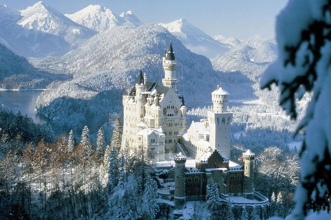 Neuschwanstein Castle Ticket With Audio Guided Tour - What the Tour Includes