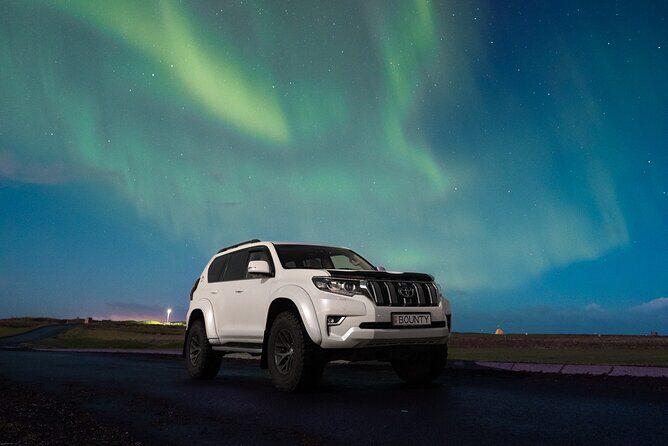 Northern Lights | Private Tour | PRO Photos included - The Flexibility and Rebooking Policy