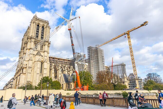 Notre Dame Cathedral Outside Tour & Sainte-Chapelle Ticket - FAQ