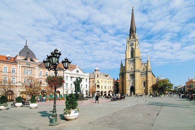 Novi Sad and Sremski Karlovci private tour with wine tasting - The Authentic Experience