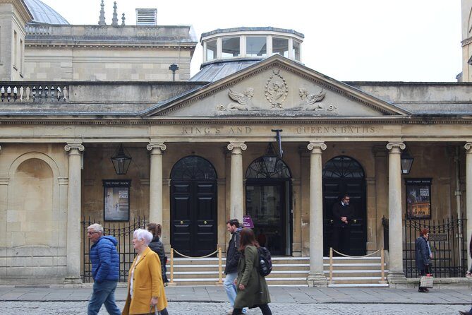 One Way or Round Trip Private Transfer: Heathrow Airport to Bath - What You Can Expect on Your Journey