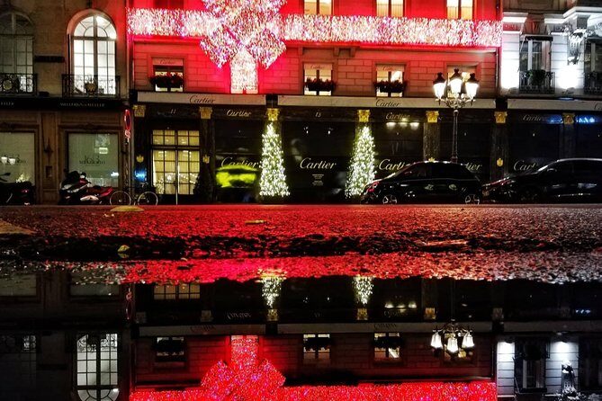 Paris City of Fashion History Private Guided Walking Tour - The Experience and Atmosphere