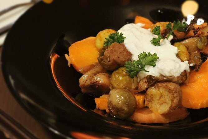 Paris Montmartre Food Tour - A Full French Meal by Do Eat Better - Why This Tour Stands Out