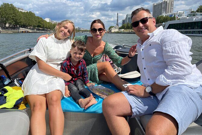 Paris Top Sights Seine River Private Boat Excursion - Experience Quality and What to Expect