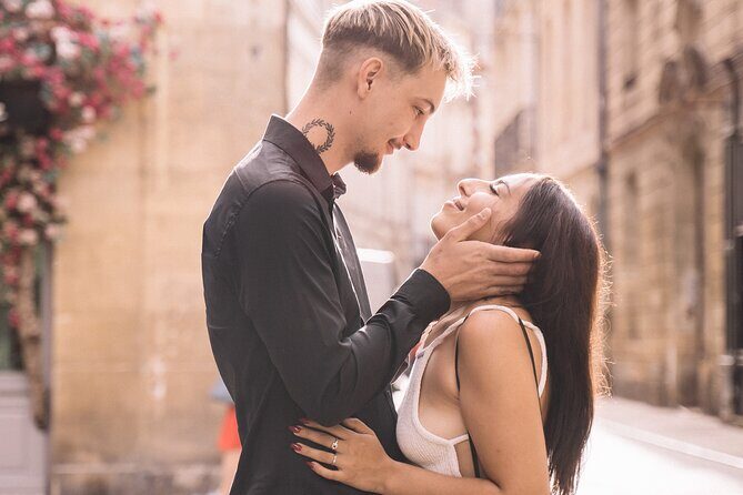 Photo tour in Bordeaux - the most beautiful spots of "the Port de la Lune" - What to Expect During the Tour