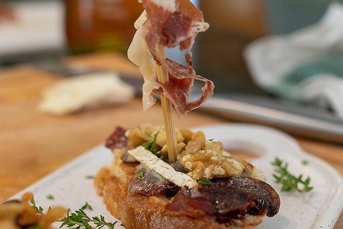 Pintxos and Tapas Cooking Class in Bilbao - The Value of the Tour