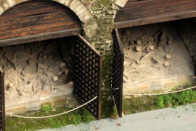 Pompeii Herculaneum small group tour skip the line ex AmalfiCoast - Who Should Consider This Tour?