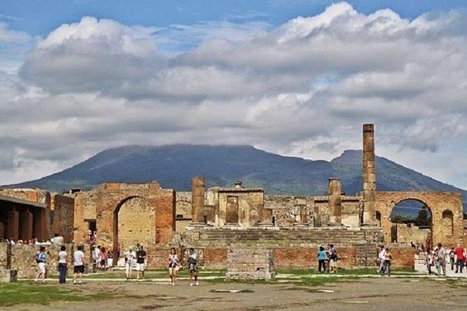 Pompeii Skip-the-Line Entry & Guided Tour of the Ruins - Is This Tour Worth It?