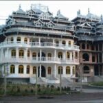 Poor Neighborhoods, Prison and Gypsy Castles - Private Tour - The Practical Side: What the Tour Offers