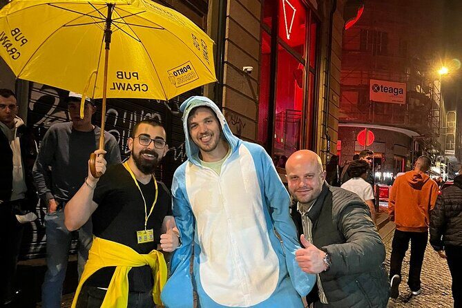 Porto Pubcrawl: 5h,7 Drinks,4 bars &Skip the line Club Entry - Practical Details and What You’ll Experience