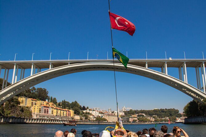 Porto Six Bridges Panoramic Cruise on the Douro River - The Price and Value