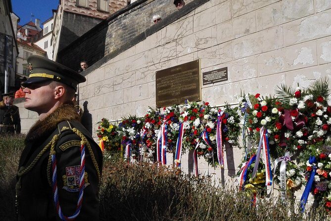 Prague Communism tour with visit of Communism museum - FAQs