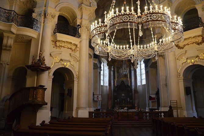Prague Old Town Tour with a Classical Concert - A Closer Look at the Tour Itinerary
