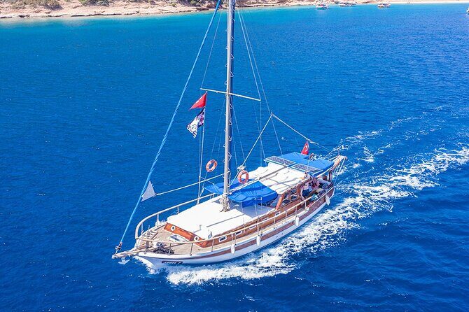 Private 6-Hour Boat Tour with Lunch in Bodrum Bays - Who Is This Tour Best For?