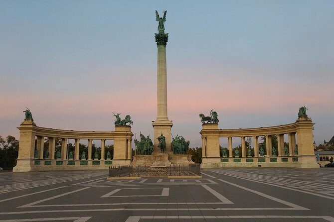 PRIVATE (7 hours) Budapest and Szentendre city tour with lunch and winetasting - The Sum Up