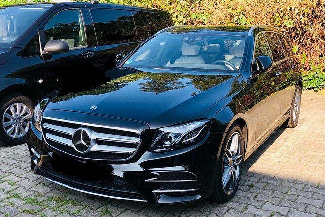 Private Airport Transfer: Porto (24/7 Mercedes VIP Service) - The Experience and Authenticity of the Service