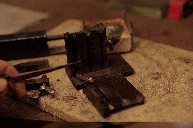 Private Antwerp's Diamonds and Jewellery Old City Center Historic Tour - What the Reviews Tell Us