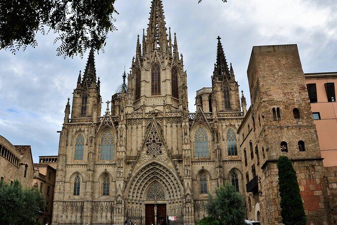 Private Barcelona Old Town and Gothic Quarter Walking Tour - What Could Be Better?