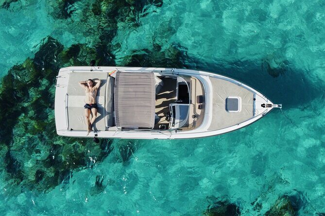 Private Boat Rental for 5 People 8 Hours in Ibiza - What’s included