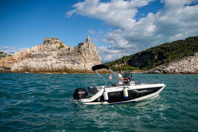 Private Boat Tour Cinque Terre and Portovenere - Sunsix - The Experience in Detail