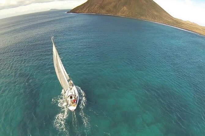 Private Boat Tour to Lobos Island from Corralejo - The Itinerary: What to Expect