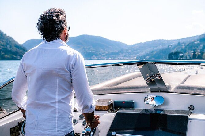 Private Boat Tour with Open Bar Lake Como 7 Pax - How the Tour Works and What to Expect