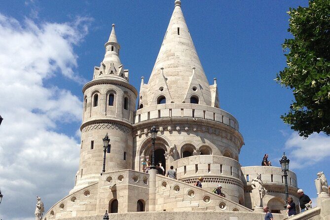 Private Budapest Sightseeing Tour: Royal Castle, Heroes Square, Chain Bridge - Who Is This Tour Best For?