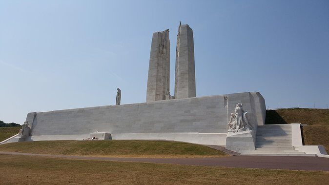 Private Canadian WW1 Vimy & Somme Battlefield Tour from Arras or Lille - Why This Tour Works Well