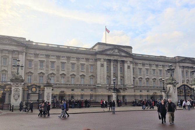 Private Custom Walking Tour: Half Day Sightseeing Tour of London - Why This Tour Stands Out