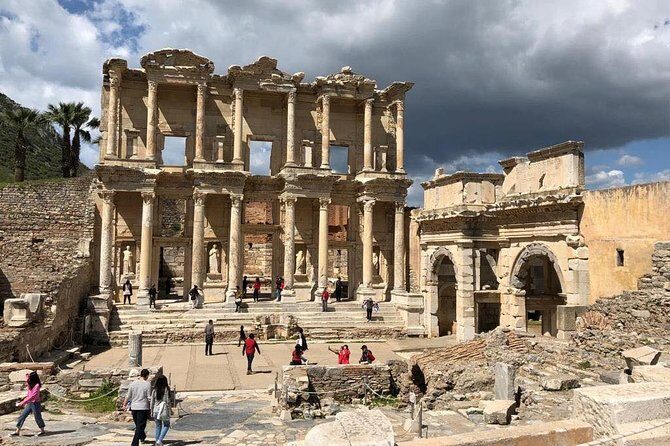 Private Ephesus and Sirince VillageTour fromKusadasi Cruiser Only - Exploring Sirince Village