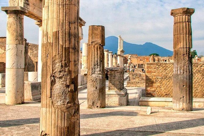 Private Guided Tour of Pompeii. Sunset Tour - The Itinerary in Detail