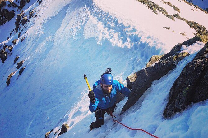 Private Guided Winter Mountaineering Experience in the Cairngorms - How does the day unfold?