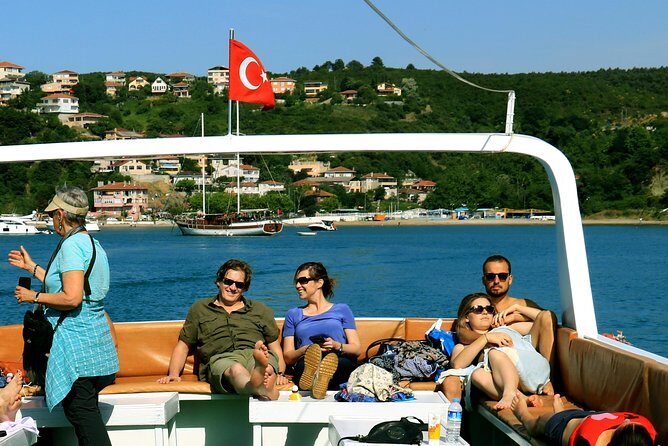 Private Istanbul Combo Tour - Classic Old City and Bosphorus Cruise - A Step-by-Step Breakdown of the Itinerary